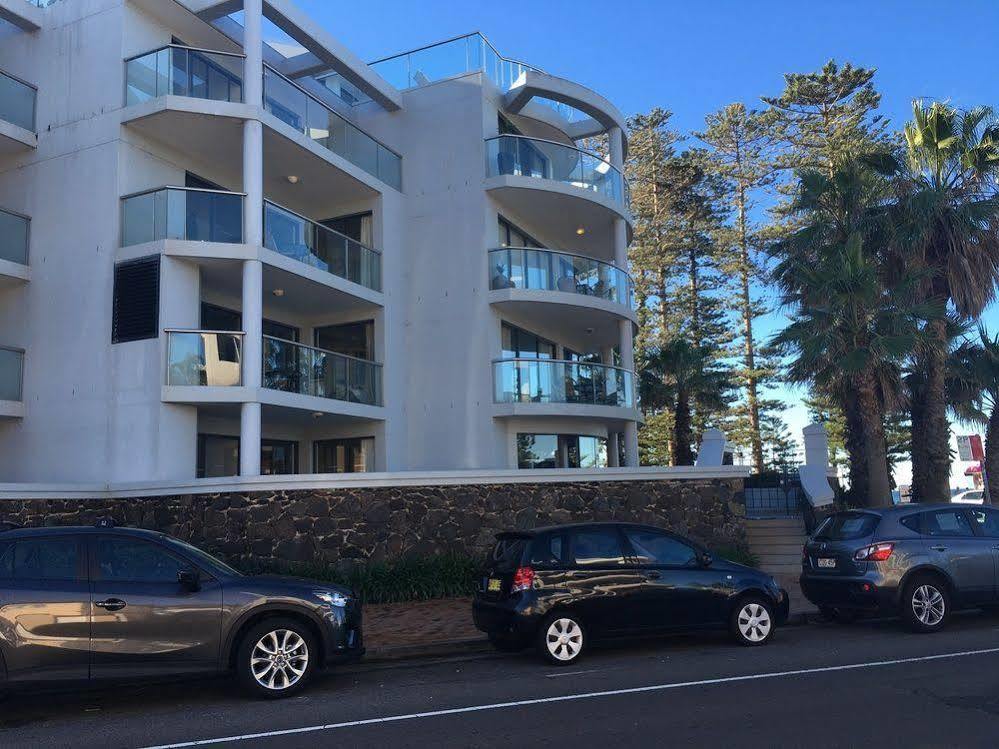 Manly Surfside Holiday Apartments Εξωτερικό φωτογραφία